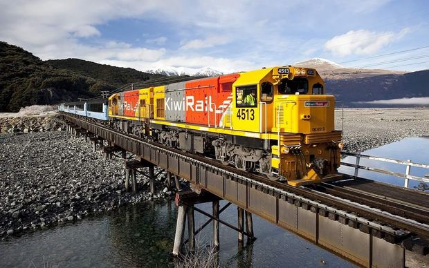 eight_col_KiwiRail_2